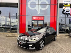 BMW 1-serie - 116i Executive Edition M-Pakket Panorama