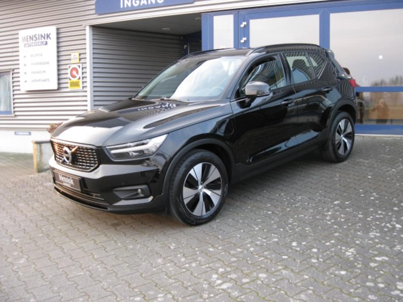 Volvo XC40 - T4 Twin Engine 211pk Geartronic Inscription Expression - AutoWereld.nl