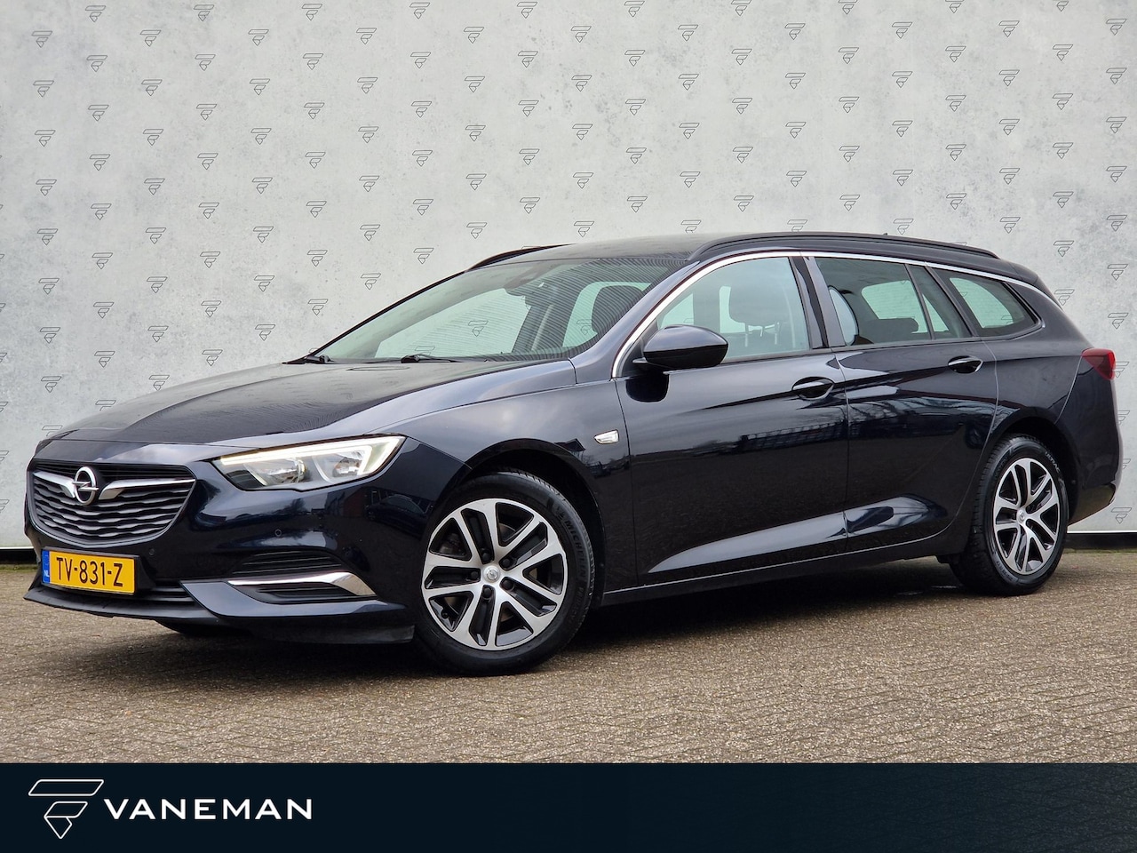 Opel Insignia Sports Tourer - 1.5 Turbo Business+ Automaat | Apple Carplay / Android Auto | Navi | PDC | Lichtsensor | C - AutoWereld.nl