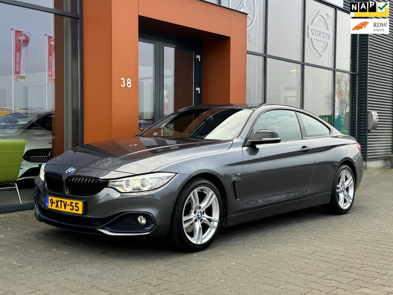 BMW 4-serie Coupé - 428i HighExec. AUT.|HUD|Leer|Xenon|360cam - AutoWereld.nl