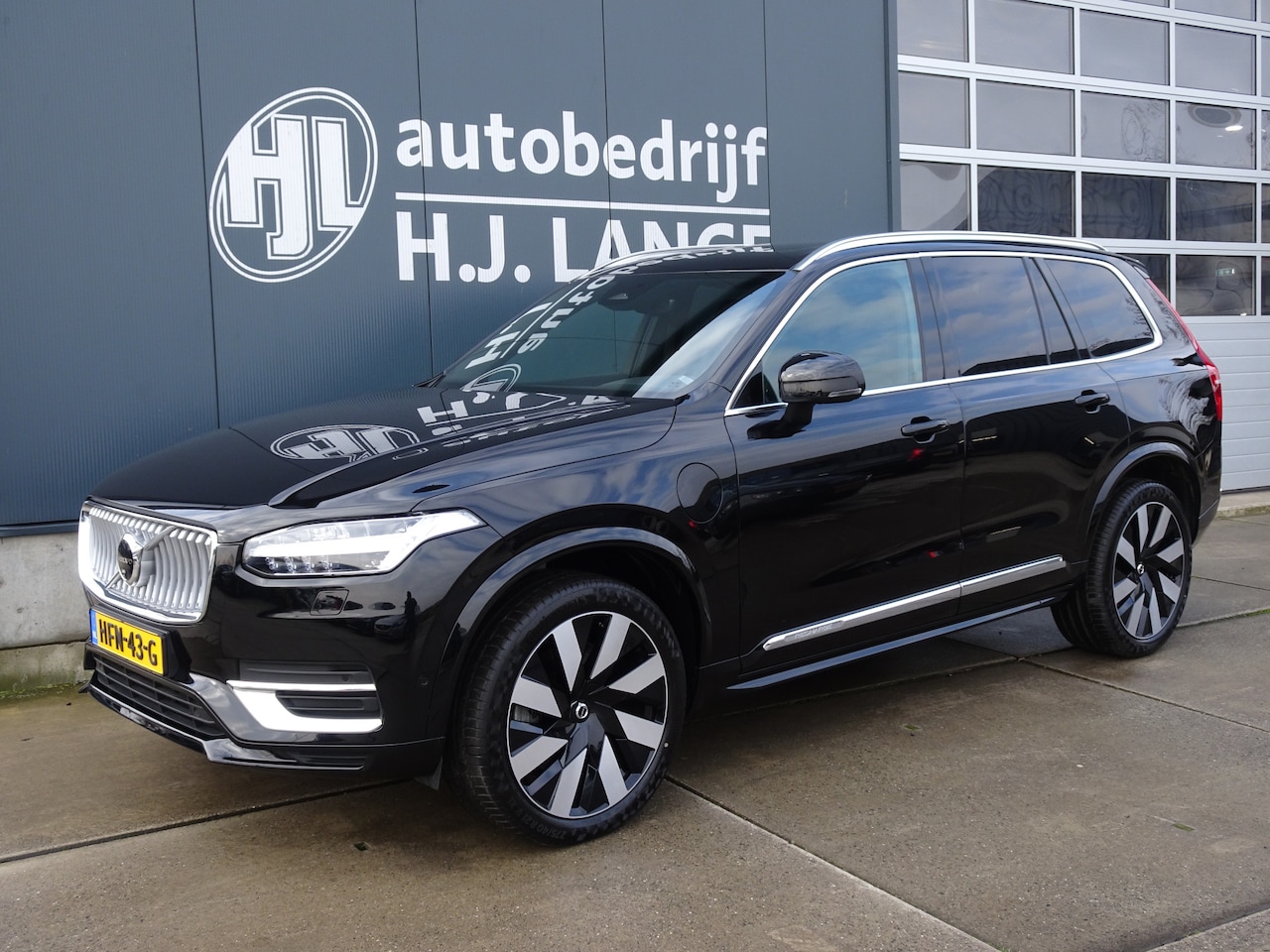 Volvo XC90 - 2.0 T8 Plug-in hybrid AWD Plus Bright 2.0 T8 Plug-in hybrid AWD Plus Bright - AutoWereld.nl