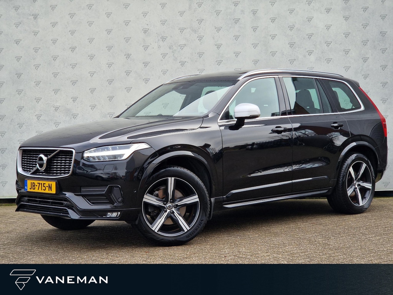 Volvo XC90 - 2.0 T5 AWD R-Design | Open Dak | Stoelverwarming | BSD | Trekhaak | LED | PDC | - AutoWereld.nl