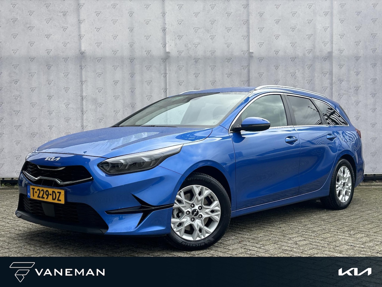 Kia Cee'd Sportswagon - Ceed 1.0 T-GDi DynamicPlusLine | Camera | Navi | H-Leder | Stuur-/Stoelverwarming | Clima - AutoWereld.nl