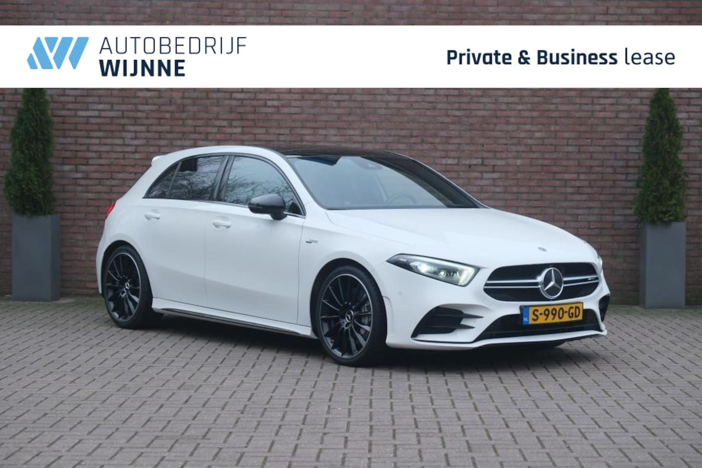 Mercedes-Benz A-klasse - 35 AMG 306pk 4MATIC Premium | Navi | Matrix LED | Alcantara | Panoramadak | Stoelverwarmin - AutoWereld.nl