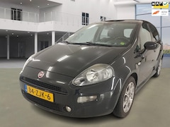 Fiat Punto Evo - 1.3 M-Jet Lounge/PANO/NAVI/PSENSOR