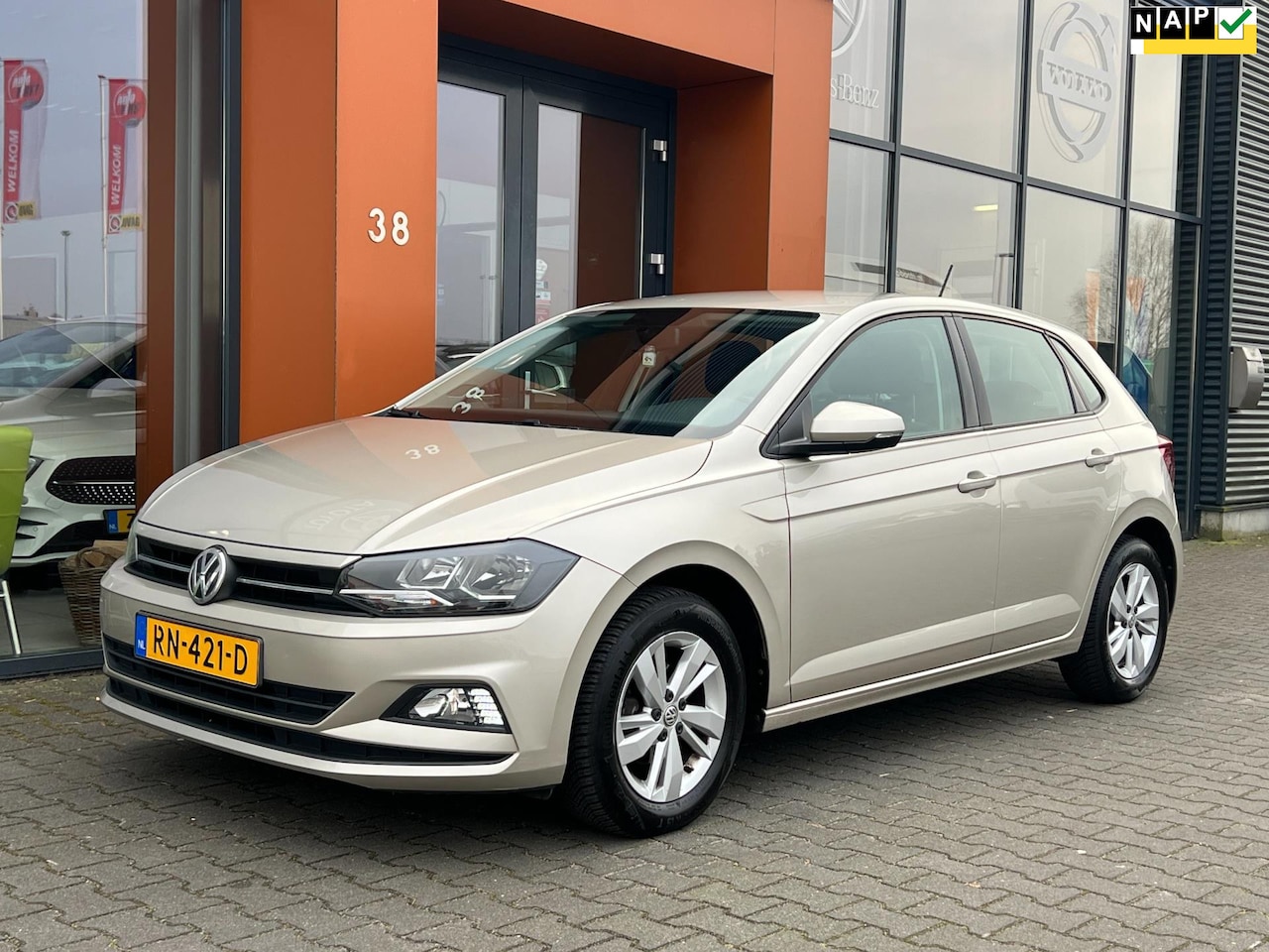 Volkswagen Polo - 1.0 TSI Comfort|Navi|Cruise|Airco|Carplay - AutoWereld.nl