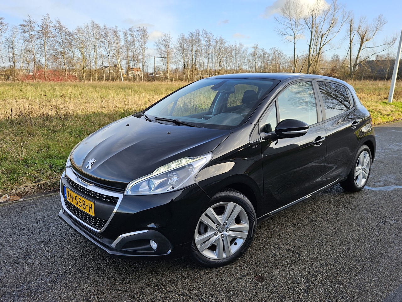 Peugeot 208 - 1.2 PureTech Signature 1.2 PureTech Signature - AutoWereld.nl