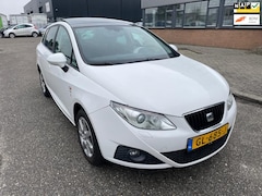 Seat Ibiza ST - 1.2 TSI Sport- Pano, Klima, Apk, parkeersensor, AUX / USB