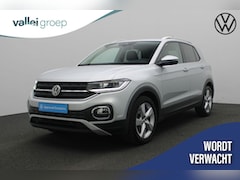 Volkswagen T-Cross - 1.0 TSI 115 pk DSG Style | Navigatie | Stoelverwarming | Leder/stof | Parkeersensoren voor