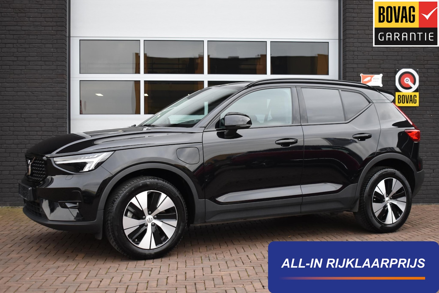 Volvo XC40 - 1.5 T5 Reacharge Plugin-Hybrid Plus 262PK Aut. | Navi | Camera | Stoelverwa. | Incl. Garan - AutoWereld.nl