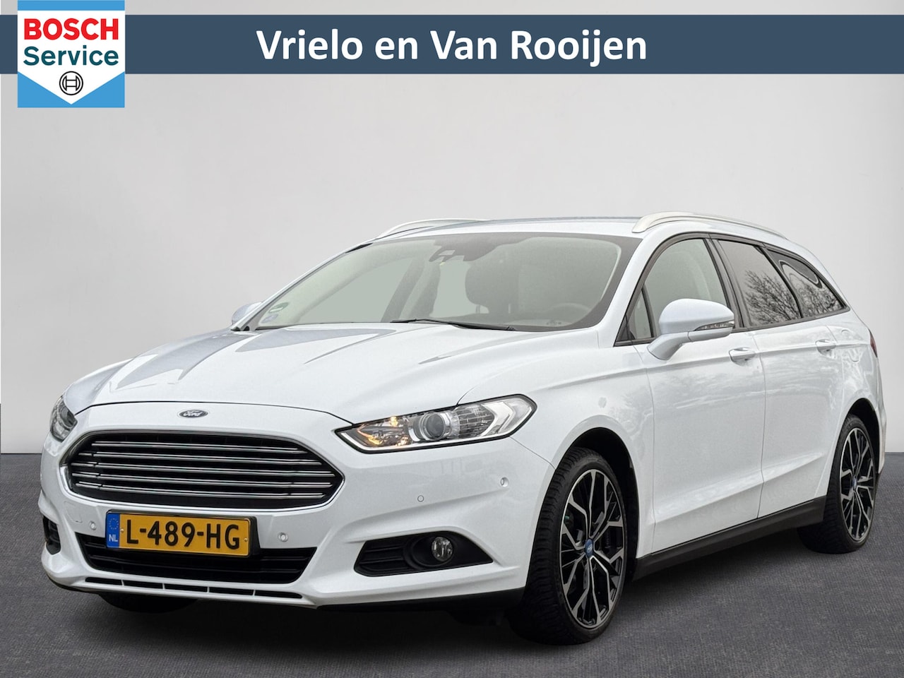 Ford Mondeo Wagon - 1.5 Titanium | Automaat | ACC | Verwarmde vooruit | Navi | Camera | LM velgen | ( Vestigin - AutoWereld.nl