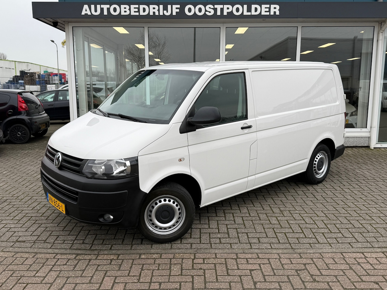 Volkswagen Transporter - 2.0 TDI L1H1 T800 Baseline 2.0 TDI L1H1 T800 Baseline - AutoWereld.nl