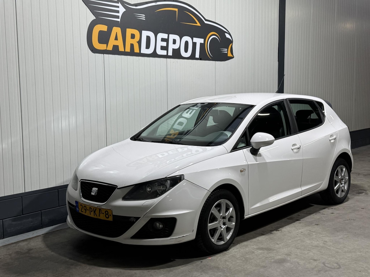 Seat Ibiza - 1.2 TDI Style Ecomotive Zeer Netjes Leer Airco 5 Deurs - AutoWereld.nl