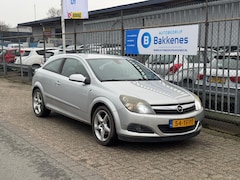 Opel Astra GTC - 1.8 Executive | Recaro | Xenon