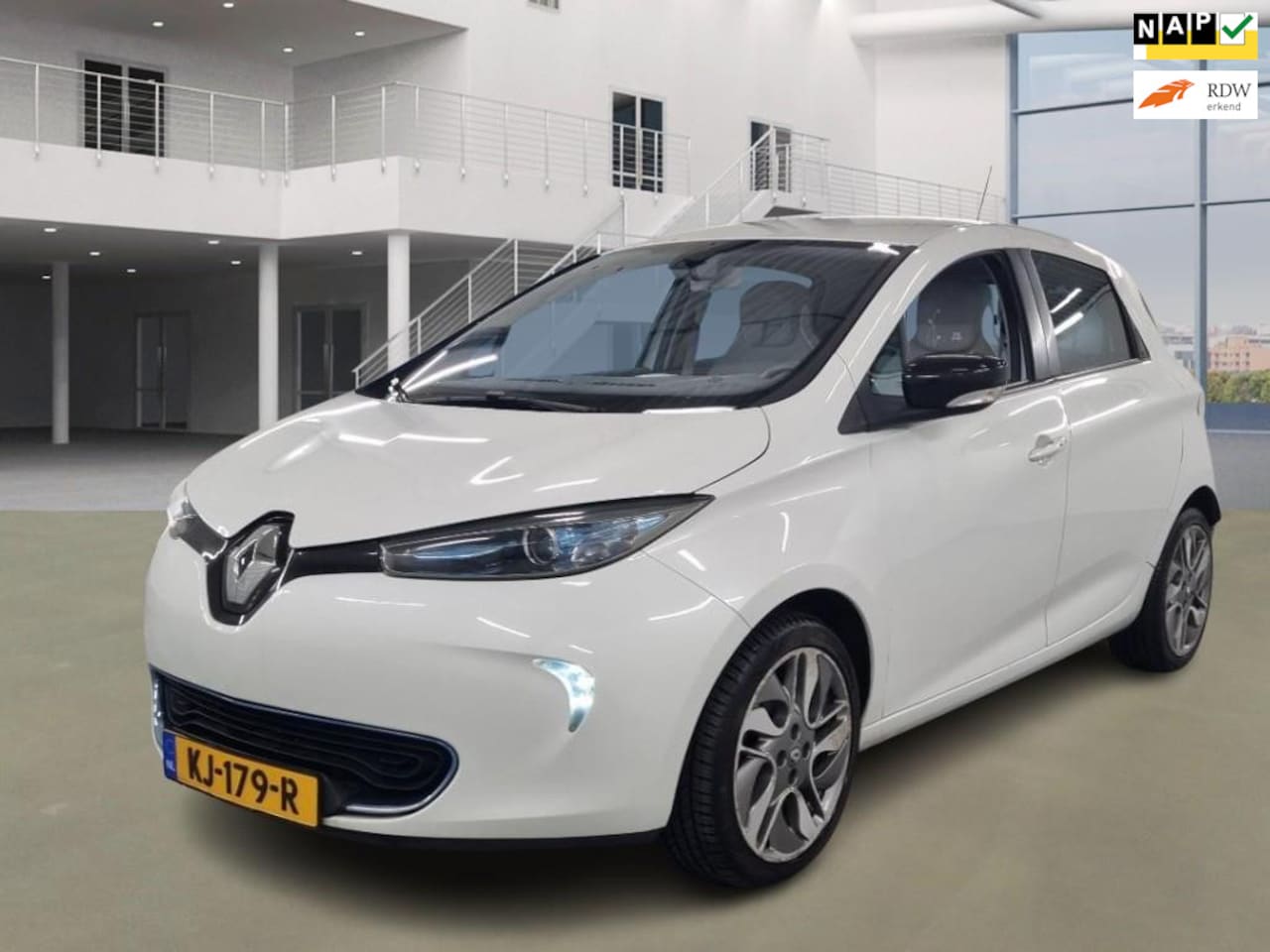 Renault Zoe - Q210 Zen Quickcharge 22 kWh - AutoWereld.nl