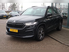 Skoda Kodiaq - 1.5 TSI Sportline Business 7p. | Stoelverwarming | Navigatie | Achteruitrijcamera |