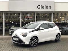 Toyota Aygo - 1.0 VVT-i 72pk 5D x-joy | Apple CarPlay/Android Auto, Lichtmetalen velgen, Parkeersensoren