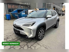 Toyota Yaris Cross - 1.5 Hybrid 115 Business Plus |Navi|Carplay|Stoel en stuurverwarming|PDC V+A|