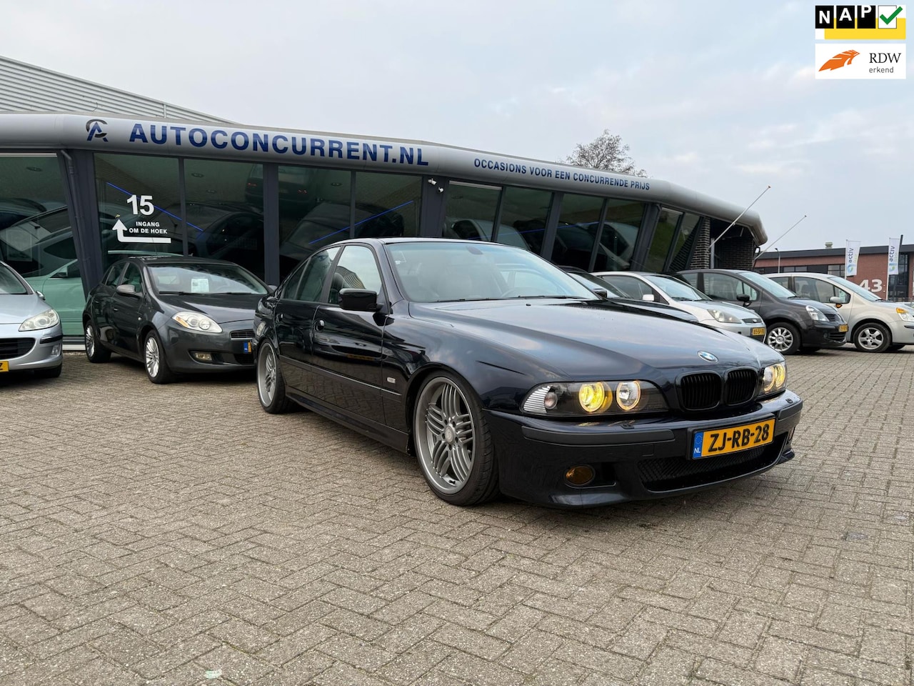 BMW 5-serie - 528i Executive 528i Executive, Automaat, Leder, Koopje!! - AutoWereld.nl