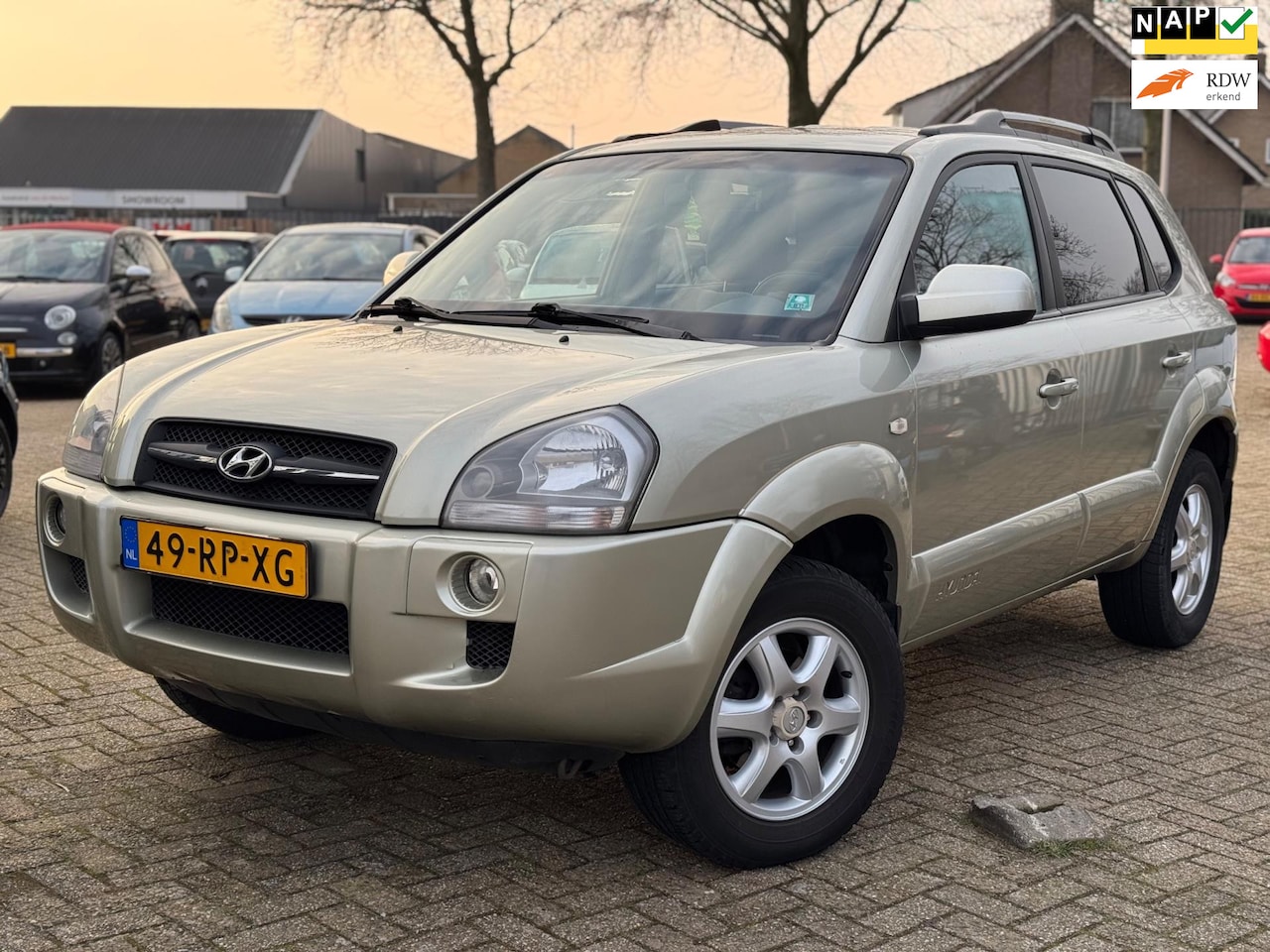 Hyundai Tucson - 2.0i Dynamic NAP AIRCO APK - AutoWereld.nl