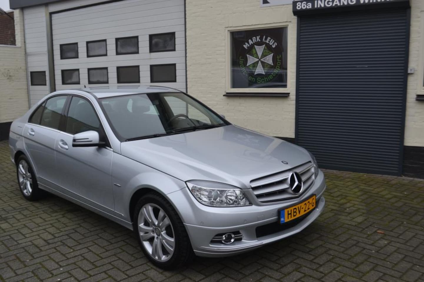 Mercedes-Benz C-klasse - 180 K BlueEFFICIENCY Business Edition/ Avantgarde NIEUWSTAAT - AutoWereld.nl