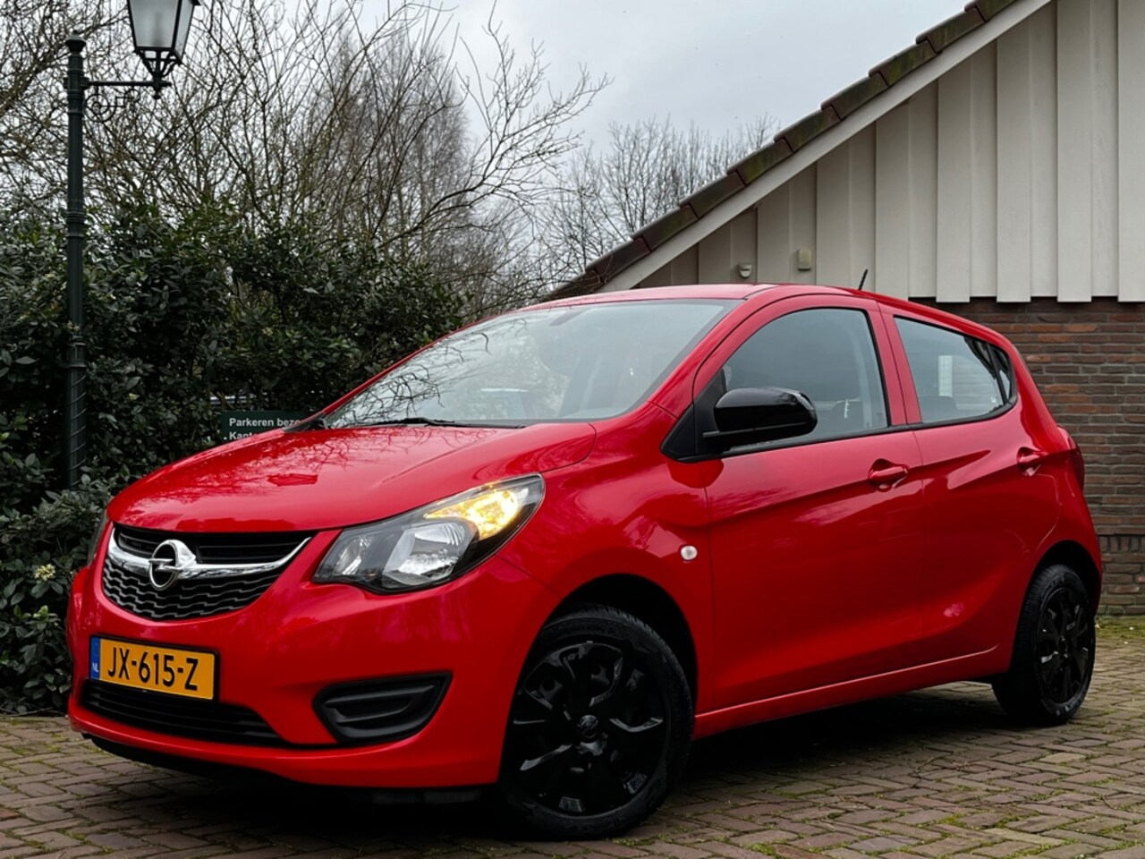 Opel Karl - 1.0 Red & Black – 1e Eig., Rijklaar, NL-auto, Dealer ond., hoogglans zw. wielen/spiegels, - AutoWereld.nl