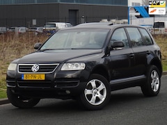 Volkswagen Touareg - 3.2 V6 AUT. NAP/LEER/NAVI/OPENDAK/PDC