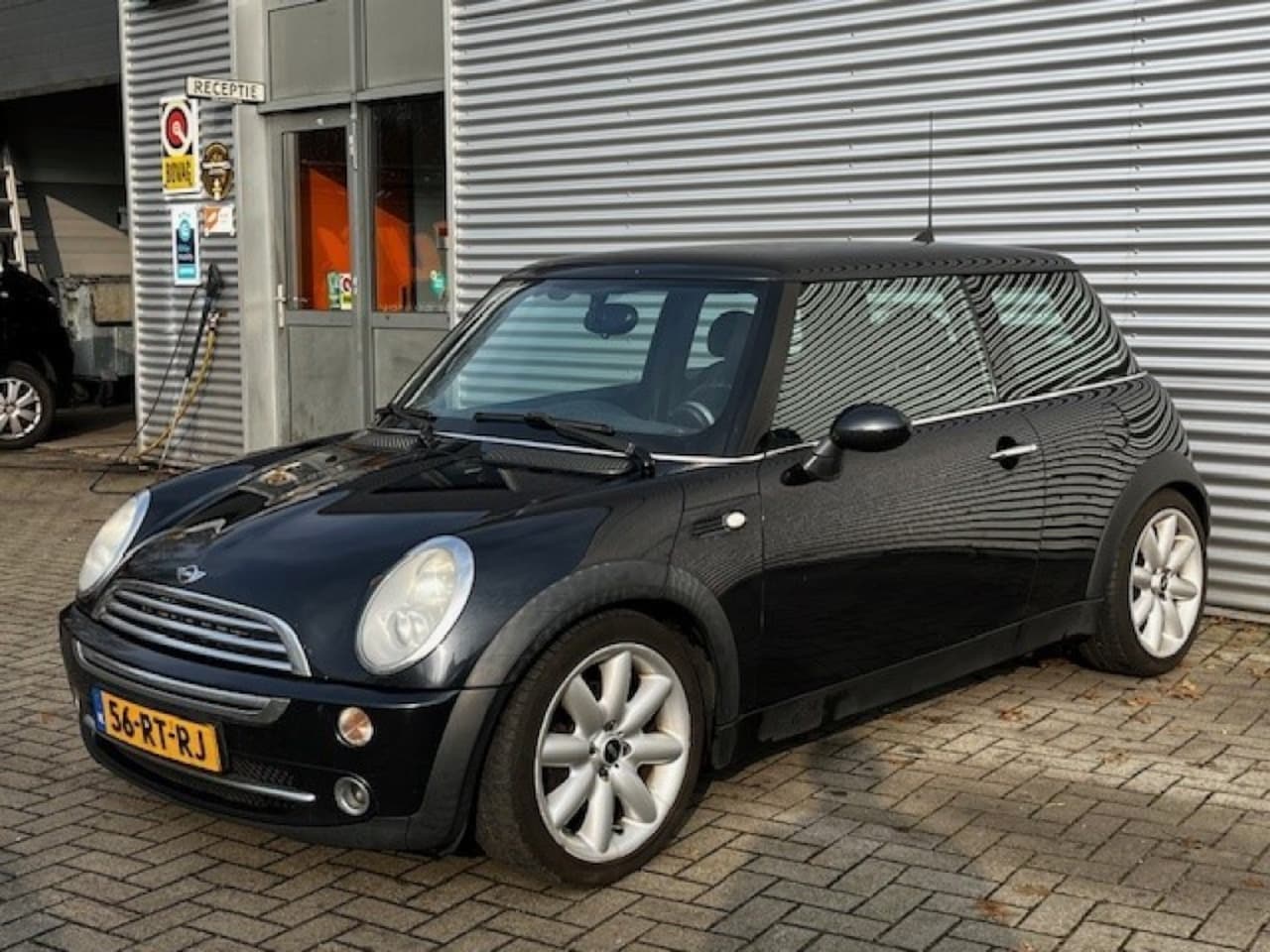 MINI Cooper - 1.6 COOPER PEPPER / CRUISE / NL-AUTO / APK T/M 13-10-2025 - AutoWereld.nl