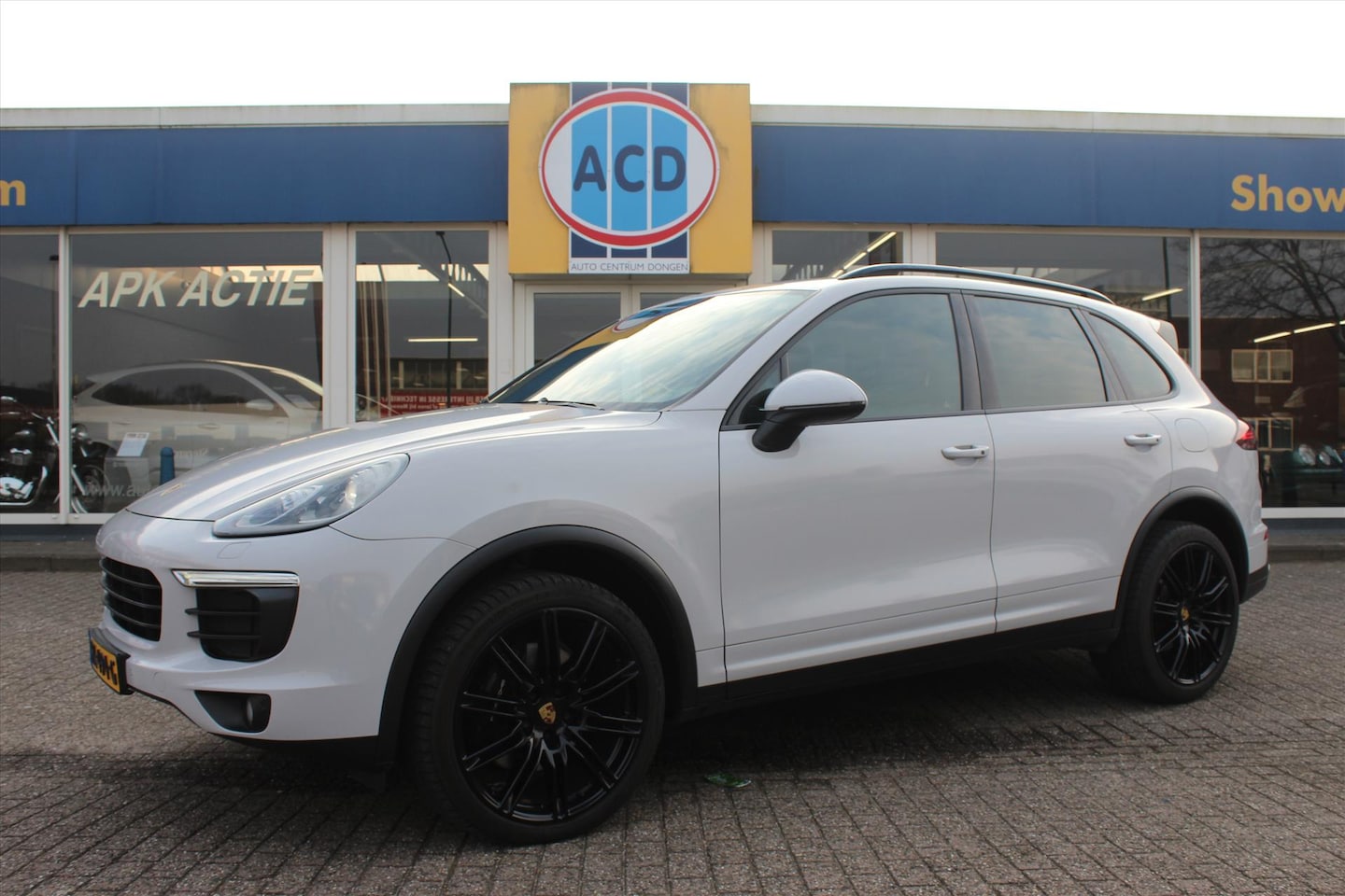 Porsche Cayenne - 3.0 V6 416pk E-Hybrid S Tiptronic S | Orig.NL | 1ste Eig. | €26.999 incl Btw | €22.300 ex - AutoWereld.nl