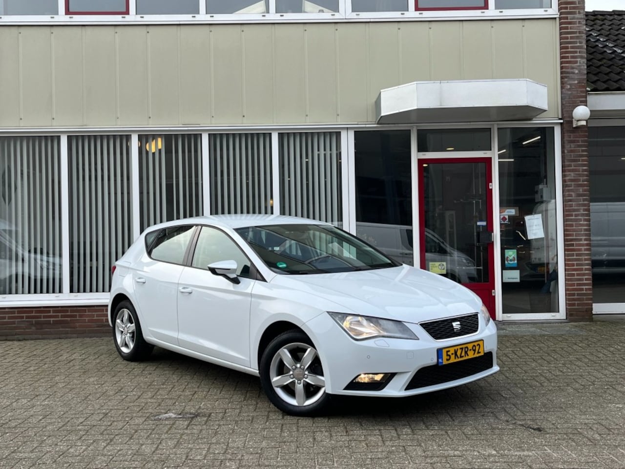 Seat Leon - 1.4 TSI Style 5 Deurs I Navi I Clima I Stoelverw. - AutoWereld.nl