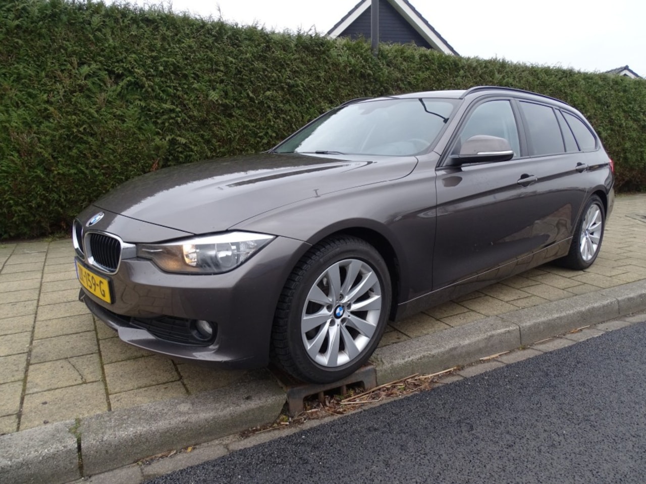 BMW 3-serie - 320D EDE HIGH EXEC-Automaat-Leer-navi-Cruise-Pdc-Blth - AutoWereld.nl