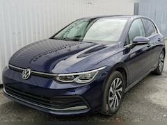 Volkswagen Golf - 1.4 Ehybrid Style 150PK - Navi - Sensoren V+A - Carplay