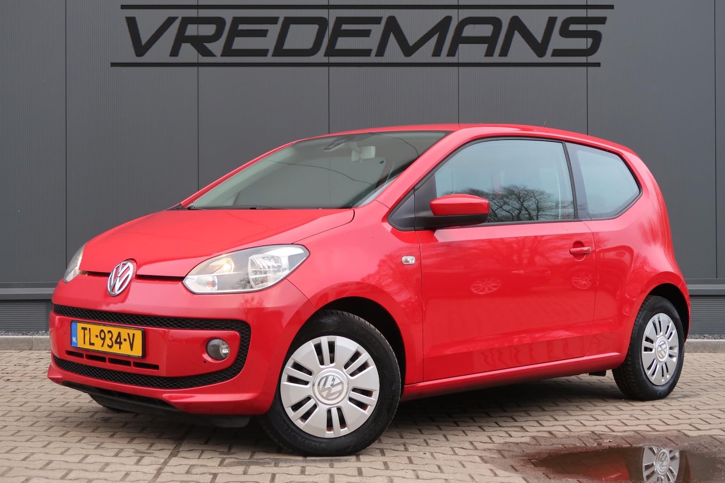 Volkswagen Up! - 1.0 STOELVERW/AIRCO - AutoWereld.nl