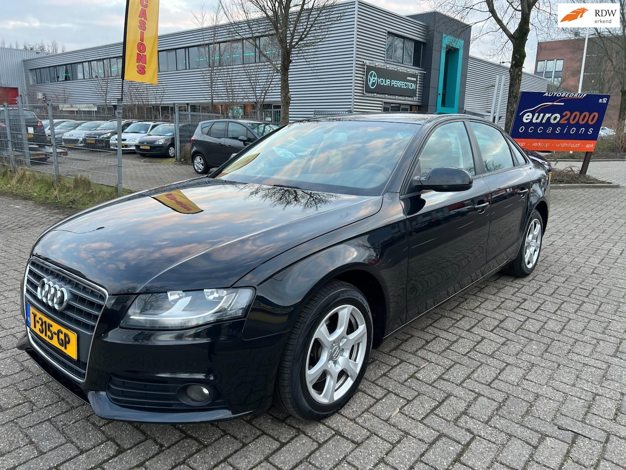 Audi A4 Limousine - 1.8 TFSI - AIRCO - ZWART - KEURIGE STAAT ! - AutoWereld.nl