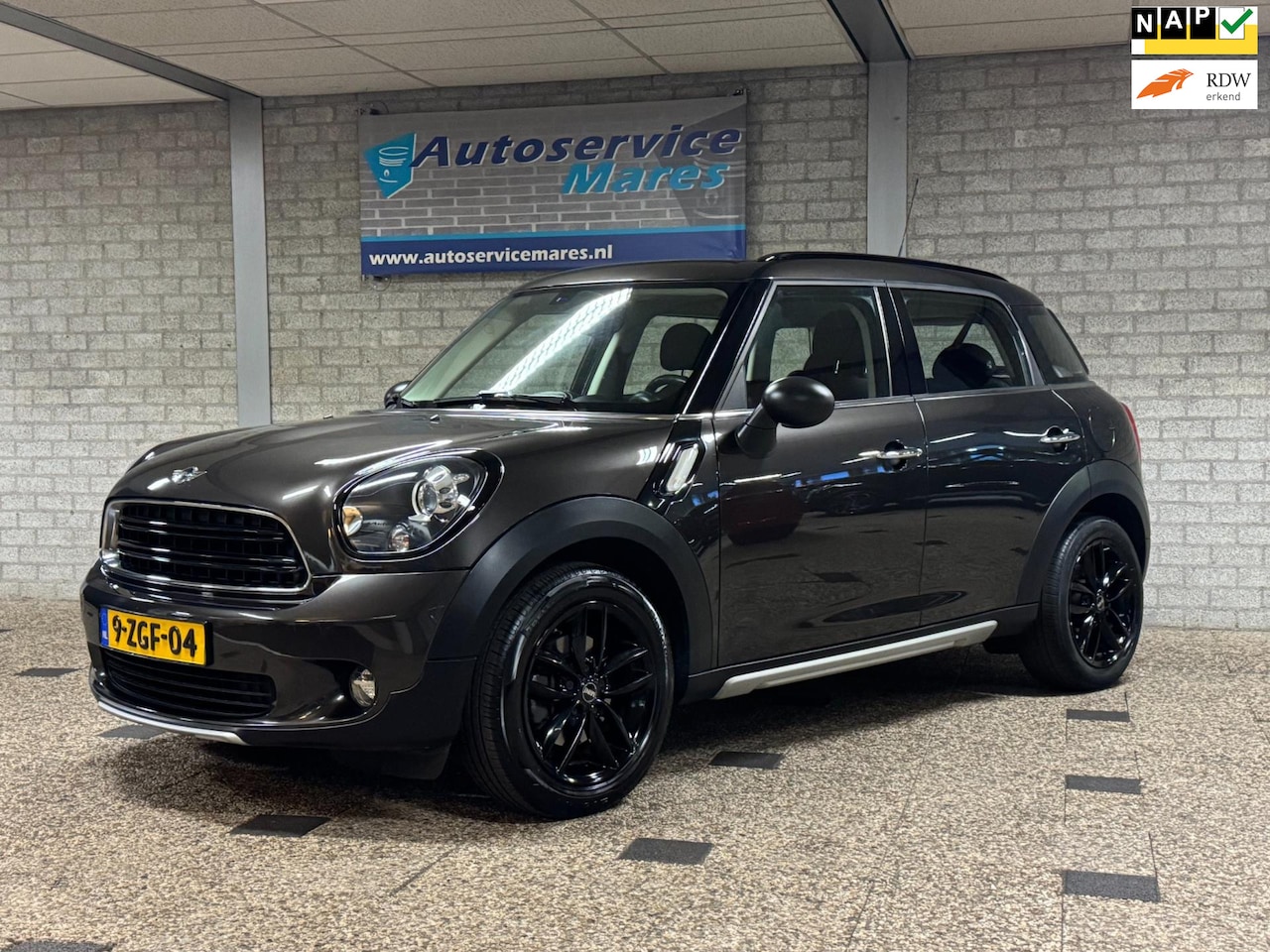 MINI Countryman - 1.6 One Knockout Edition Mini 1.6 One Knockout Edition, Navi, Cruise, Xenon, Airco/ECC, PDC - AutoWereld.nl