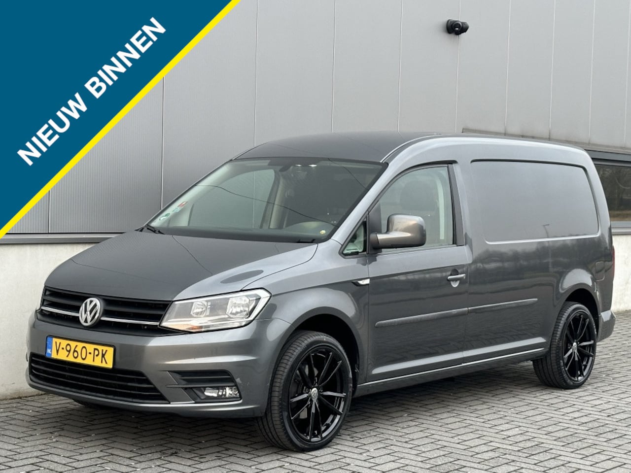 Volkswagen Caddy Maxi - 2.0 TDI L2H1 BMT Hi. DSG NAVI PDC ELEK PAKKET SPORTVELGEN - AutoWereld.nl