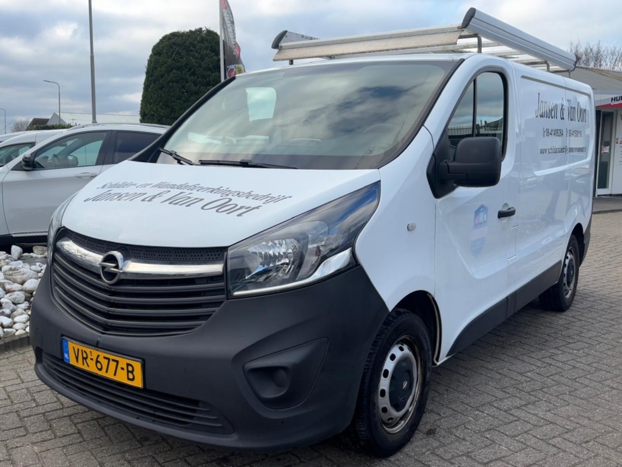 Opel Vivaro - 1.6 CDTI L1H1 Wit 2015 Airco Trekhaak - AutoWereld.nl