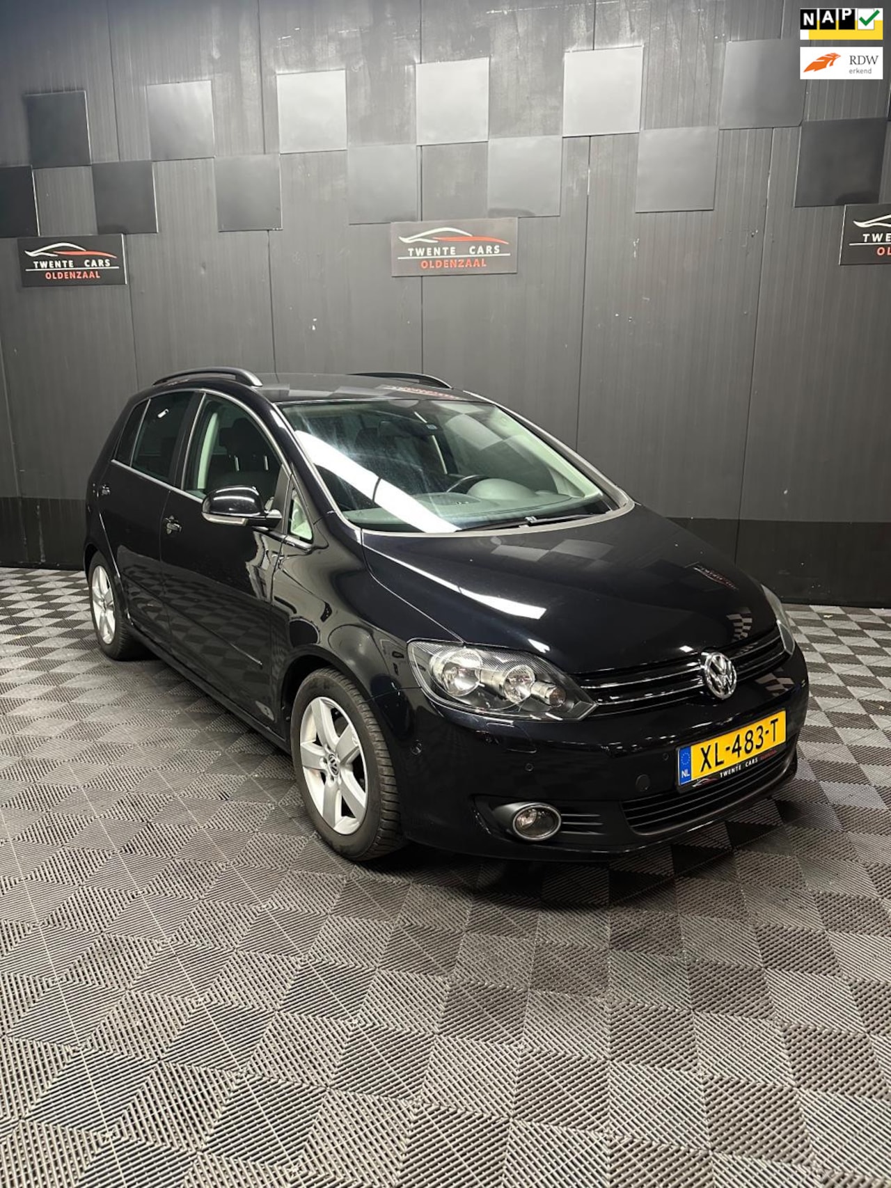 Volkswagen Golf Plus - 1.4 TSI Highline | Clima | PDC | Nieuwe APK | - AutoWereld.nl