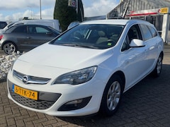 Opel Astra Sports Tourer - 1.6 CDTi Business 2014 Trekhaak