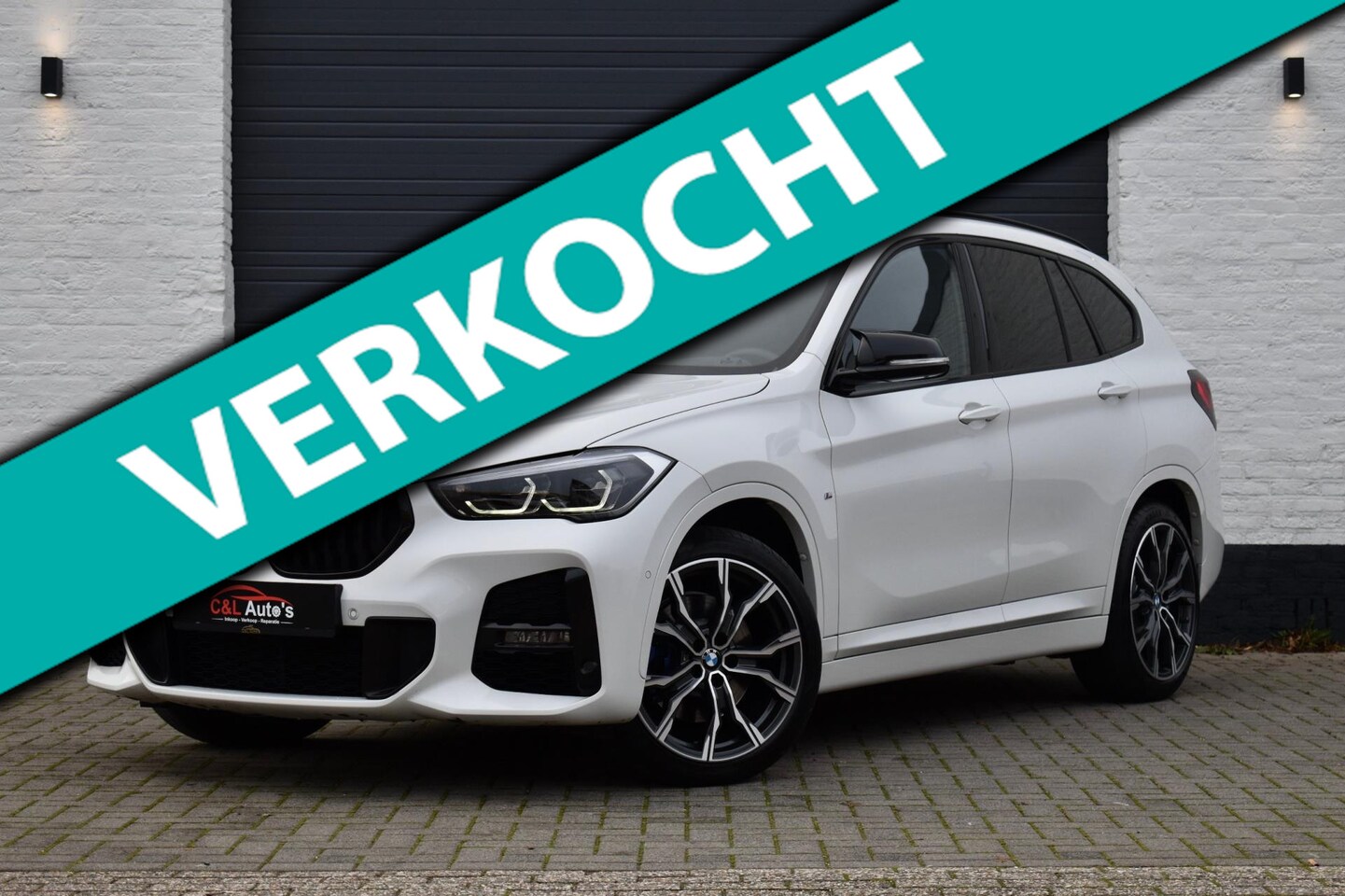 BMW X1 - - XDrive20i High Executive M-Sport | HUD | Camera | 19" | - AutoWereld.nl