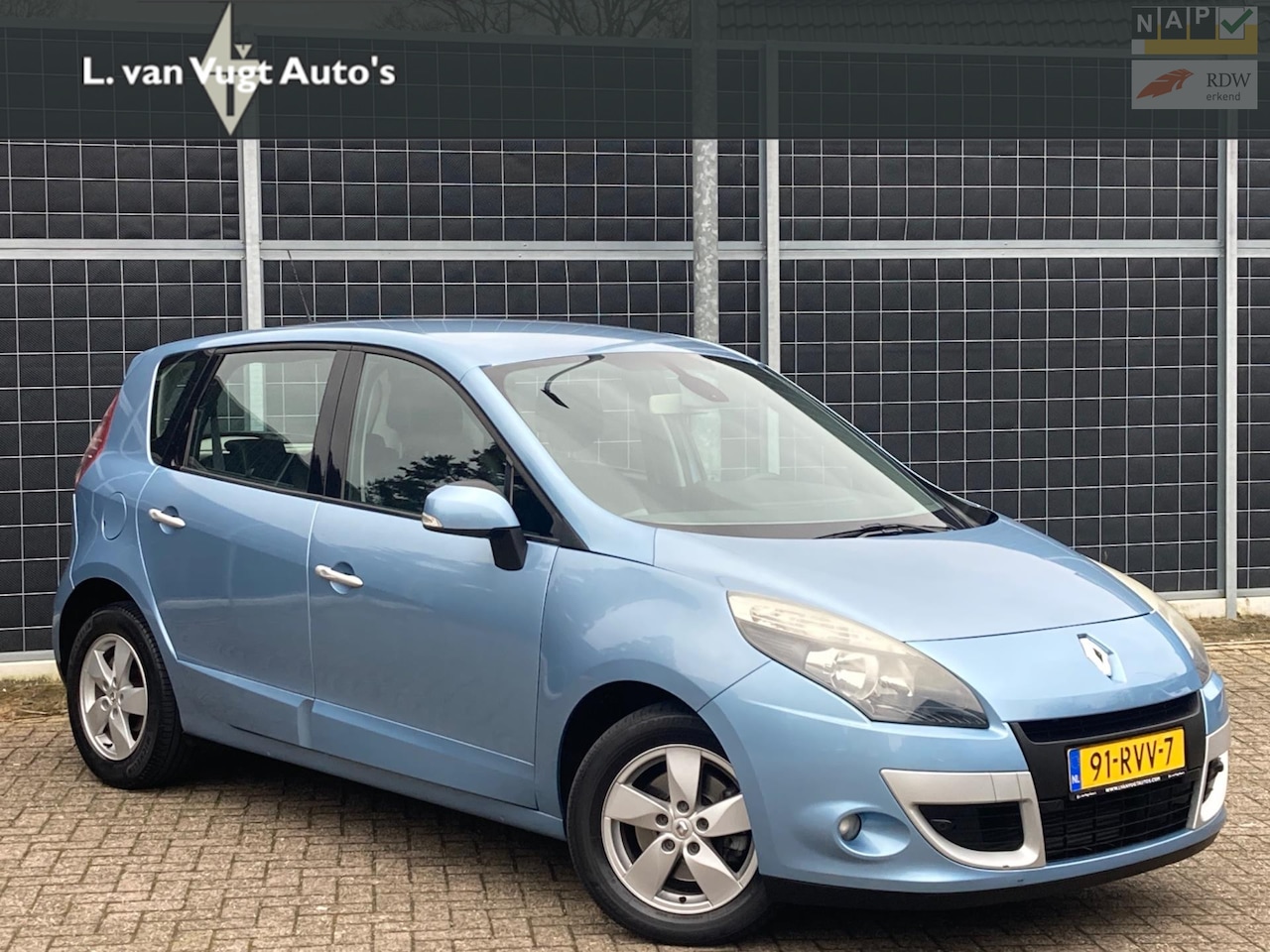 Renault Scénic - 1.5 dCi Dynamique Automaat - AutoWereld.nl