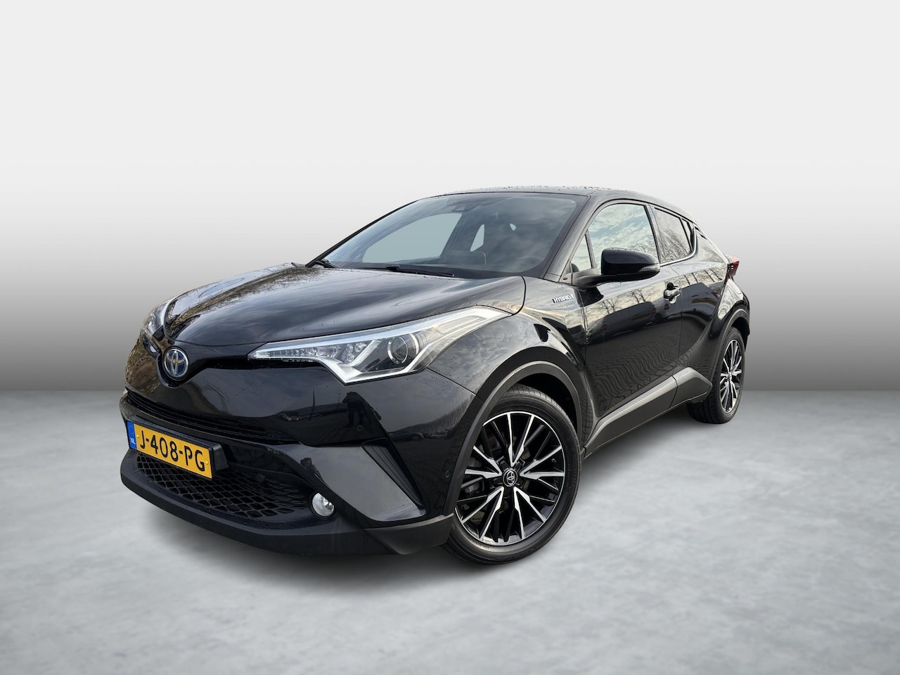 Toyota C-HR - 1.8 Hybrid Executive | Dodehoek | Navigatie | Stoelverwarming - AutoWereld.nl