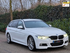 BMW 3-serie Touring - M Sport LCI Navi GR CarPlay 19inch GARANTIE NEW APK NBT EVO NAP