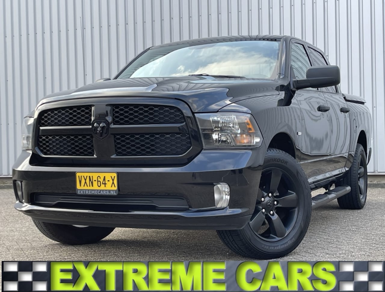 Dodge Ram Pick Up - 1500 SLT CLASSIC Crew Cab 4x4 lpg - AutoWereld.nl