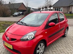 Toyota Aygo - 1.0-12V +