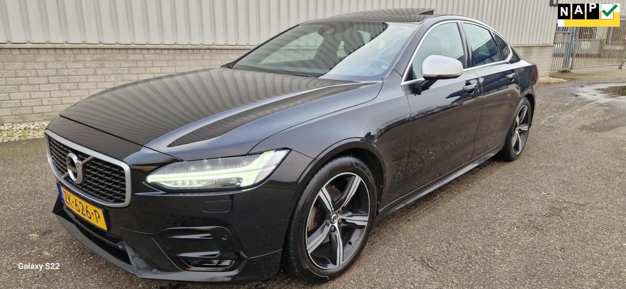 Volvo S90 - 2.0 D4 Momentum Business R Design !!! - AutoWereld.nl