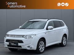 Mitsubishi Outlander - 2.0 PHEV Instyle | Schuifdak | Leder | Xenon | Keyless