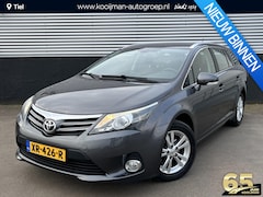 Toyota Avensis Wagon - 1.8 VVTi Business Automaat, Stoelverwarming, Climate control, Cruise control, Bluetooth