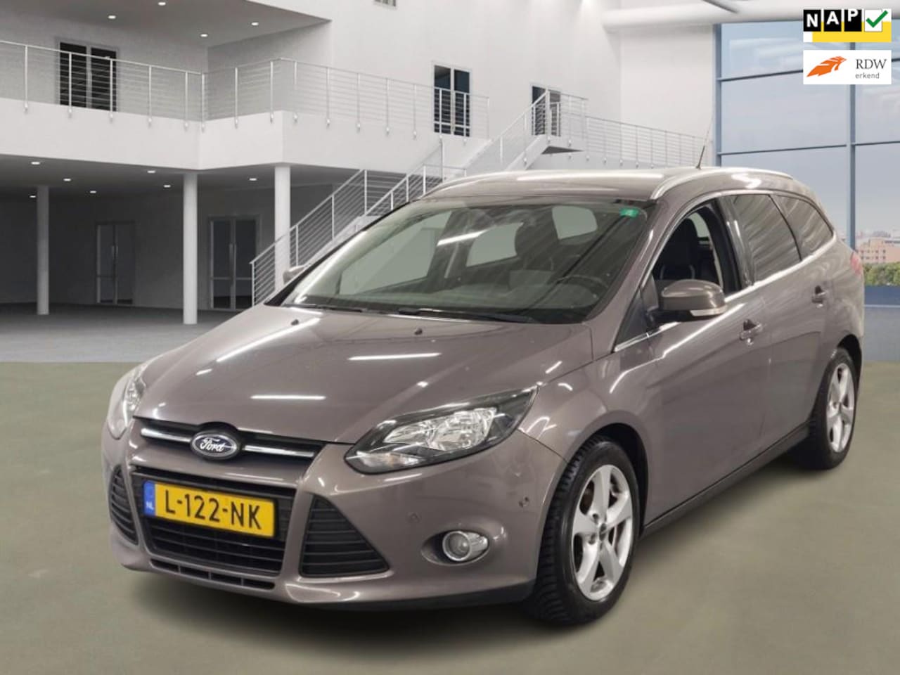 Ford Focus Wagon - 1.0 EcoBoost Trend 1.0 EcoBoost Trend - AutoWereld.nl