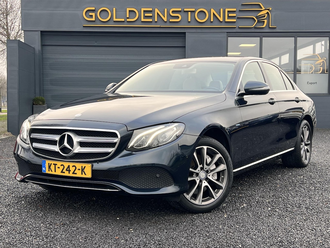 Mercedes-Benz E-klasse - 350 e Lease Edition Navi,Camera,Clima,Cruise,Trekhaak,Leder,N.A.P,Nieuwe Apk bij Afleverin - AutoWereld.nl